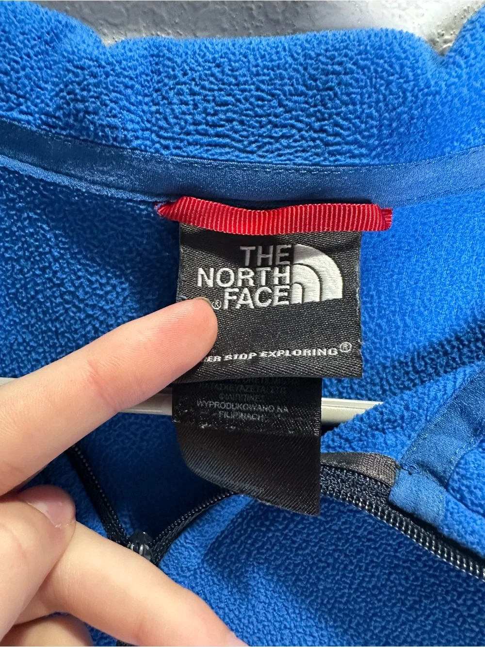 The North Face Men's Electric Blue Quarter-Zip Pullover